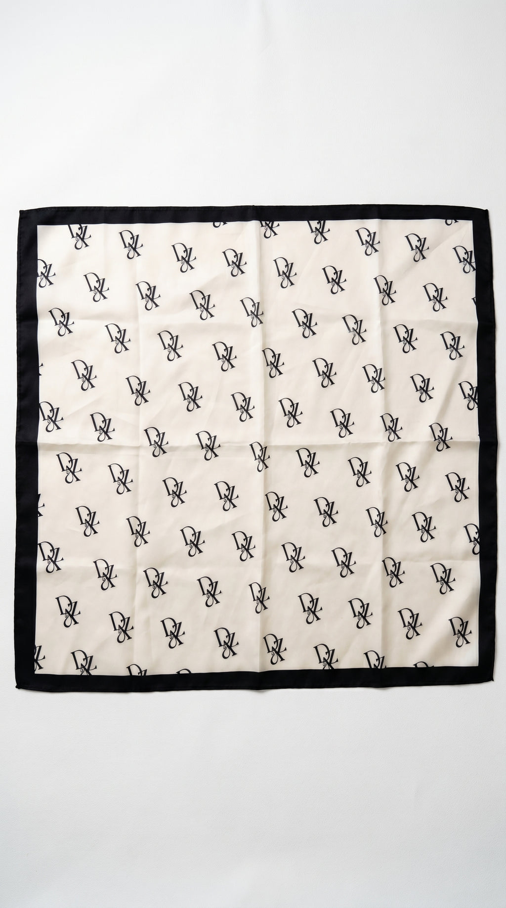 Élan Silk Scarf